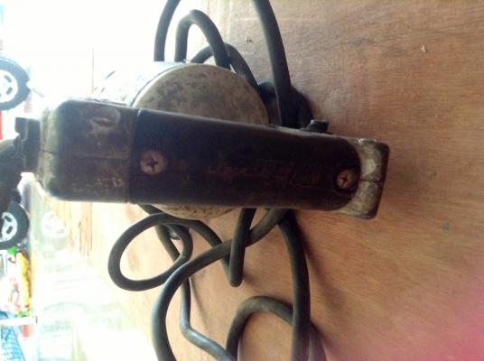 ขายเครื่องจี้ปูน ยี่ห้อ mikasa สายยาว 2 เมตร ขายเครื่องจี้ปูน ยี่ห้อ mikasa สายยาว 2 เมตร