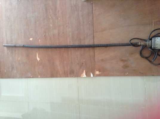 ขายเครื่องจี้ปูน ยี่ห้อ mikasa สายยาว 2 เมตร ขายเครื่องจี้ปูน ยี่ห้อ mikasa สายยาว 2 เมตร