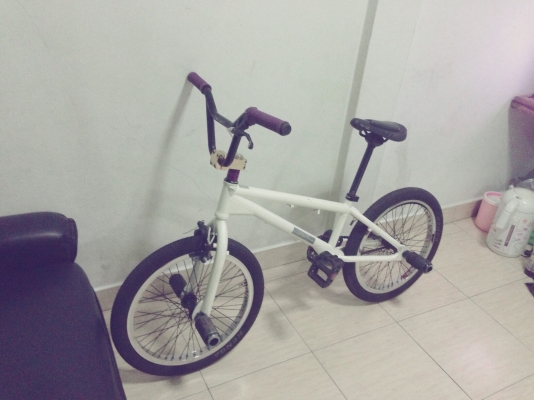 ขายจักรยาน bmx flatland เล่นท่า 7500