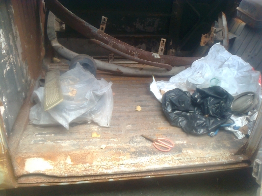 ขายโฟล์ค ตู้ สำหรับทำร้าน  ทำโชฟา หรือแปลงกะบะ