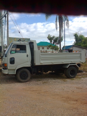 ขายรถหกล้อดั๊มสภาพกริ๊บๆ ขายรถหกล้อดั๊มสภาพกริ๊บๆ