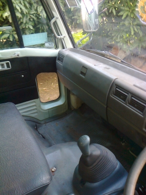 ขายรถหกล้อดั๊มสภาพกริ๊บๆ ขายรถหกล้อดั๊มสภาพกริ๊บๆ