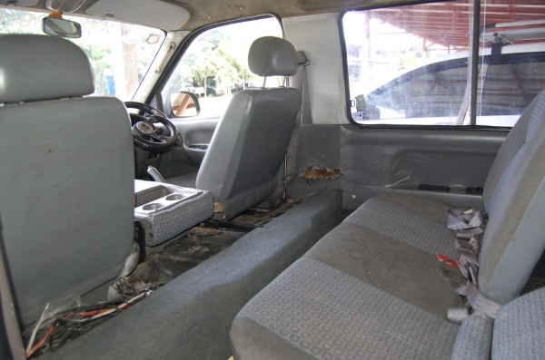 ขายรถตู้ ปี 2002