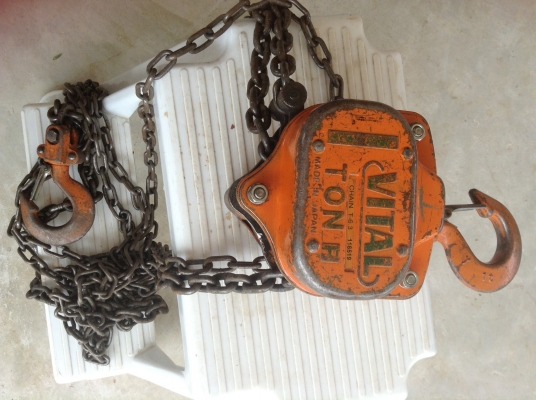 ขายรอกยกของญี่ปุ่น ยี่ห้อ Vital รุ่น 1 ตัน