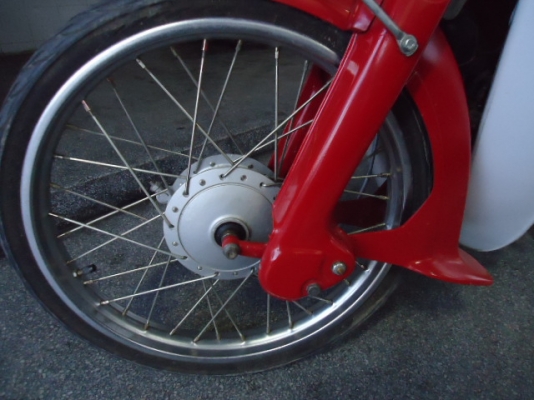 ขาย HONDA นันธิดา สภาพดี พร้อมเล่ม สวยตามรูป เครื่องแน่นไม่มีเยิ้ม 12000