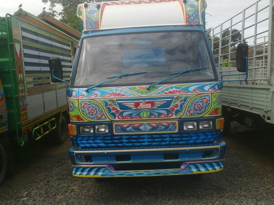 KM 779 ดั้มพ์ใหม่ ปิเนียมกะบอก 6 ตัน KM 779 ดั้มพ์ใหม่ ปิเนียมกะบอก 6 ตัน