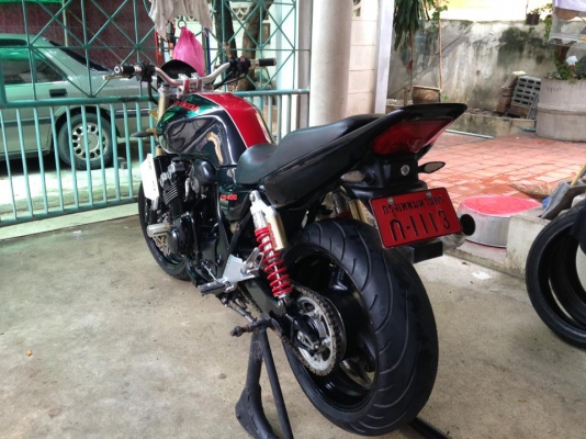 ขาย CB 400 เทค1 แต่งทั้งคัน ปี 2001 อินวอย+พรบ ขาย CB 400 เทค1 แต่งทั้งคัน ปี 2001 อินวอย+พรบ