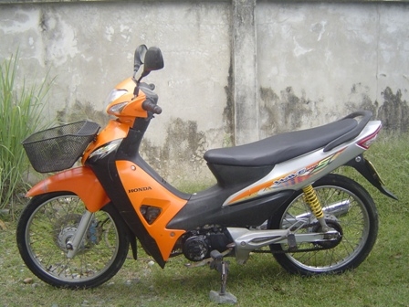 Honda Wave 100 Ubox กุญแจใหญ่ สีส้มดำ ทะเบียนชุดโอนครบ