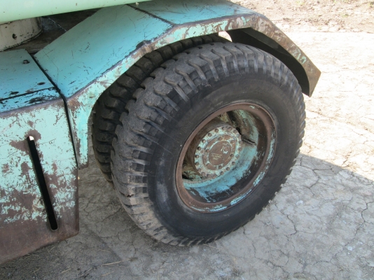 รถบด Kobelco SK100W รถเก่าในประเทศ มีเล่มทะเบียนพร้อม สนใจติดต่อ 081-981-9339 บุ๋ม