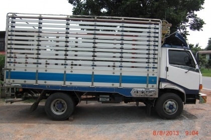HINO KM 310 - 165 HP WO6E กระบะมิเนียมคอกเกษตรสภาพอย่างสวย เครื่องแห้งแรงดีลงเล่มครบถูกต้อง ภายในเก๋งคอนโซลสวยเดิมๆ แอร์เย็น พวงมาลัยเพาเวอร์ ช่วงล่างใหญ่คัชซีสวย เฟืองท้ายกับคานหน้าติด F ครบแล้ว ยาง 8.25 ขอบ 16 สภาพดี 70\% พร้อมใช้งาน เอกสารทะเบียนครบพร้อ HINO KM 310 - 165 HP WO6E กระบะมิเนียมคอกเกษตรสภาพอย่างสวย เครื่องแห้งแรงดีลงเล่มครบถูกต้อง ภายในเก๋งคอนโซลสวยเดิมๆ แอร์เย็น พวงมาลัยเพาเวอร์ ช่วงล่างใหญ่คัชซีสวย เฟืองท้ายกับคานหน้าติด F ครบแล้ว ยาง 8.25 ขอบ 16 สภาพดี 70\% พร้อมใช้งาน เอกสารทะเบียนครบพร้อ