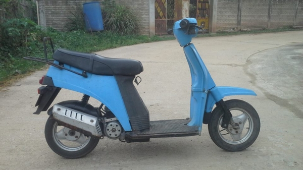 สกู๊ตเตอร์น้อยBAJAJ(บาจ๊าด)เมดอินอินเดียราคาถูกมาก6500บาท สกู๊ตเตอร์น้อยBAJAJ(บาจ๊าด)เมดอินอินเดียราคาถูกมาก6500บาท