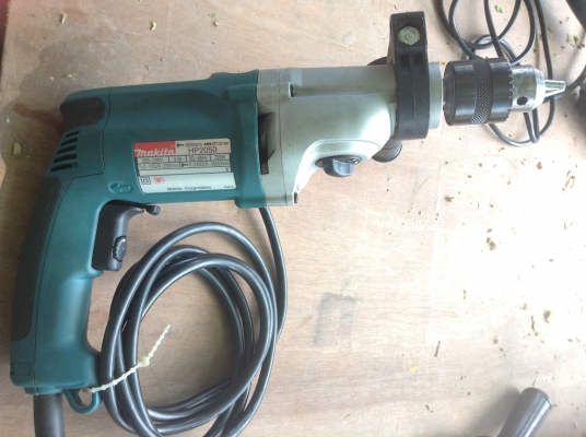 ขายสว่านกระแทก 4 หุน ยี่ห้อมากีต้า รุ่น HP2050