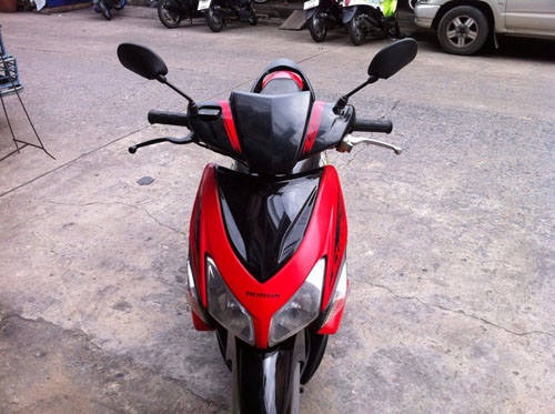 click ปี 50 สีส้ม แดง ดำ รถบ้าน สภาพสวย เดิมๆ เครื่องแน่น เอกสารพร้อม