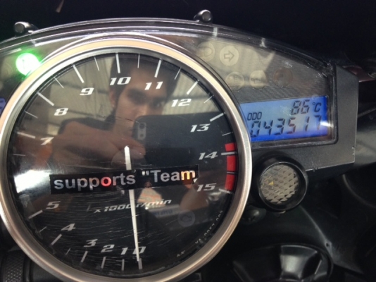 ดาวน์ 125,000 บาท Yamaha YZF R-1 2005 ทะเบียนแท้ สมอ. พร้อมโอน ราคา 375,000 บาท