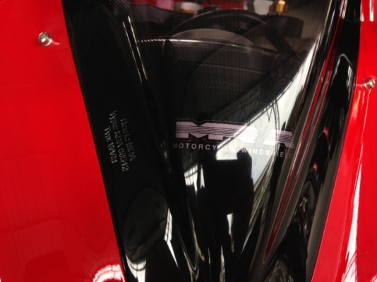 ดาวน์ 125,000 บาท Yamaha YZF R-1 2005 ทะเบียนแท้ สมอ. พร้อมโอน ราคา 375,000 บาท