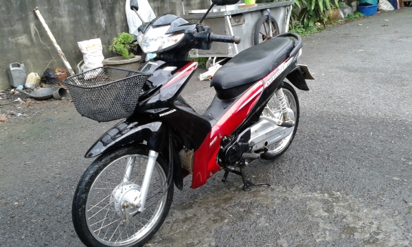 ขาขเวสป้า.คอซ่าสวยๆทะเบียน56พร้อมโอน