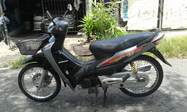 ขาขเวสป้า.คอซ่าสวยๆทะเบียน56พร้อมโอน