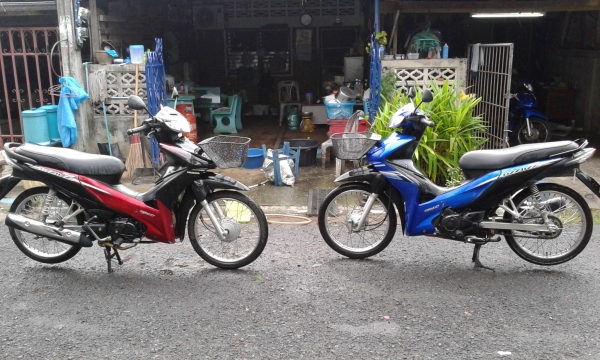 ขาขเวสป้า.คอซ่าสวยๆทะเบียน56พร้อมโอน