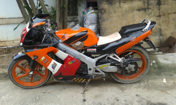 ขาขเวสป้า.คอซ่าสวยๆทะเบียน56พร้อมโอน