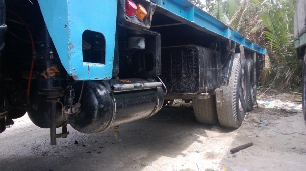 ขายรถบรรทุก10ล้อเพลาเดียว