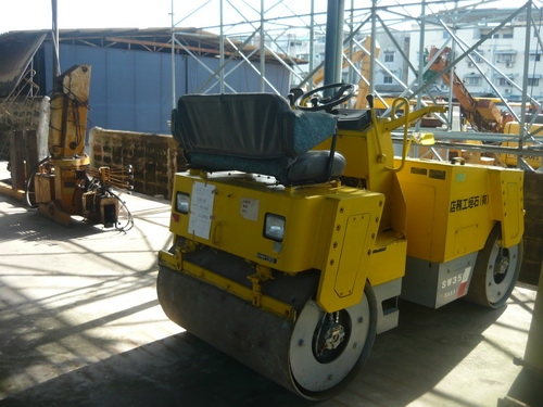 รถบด 4 ตัน Sakai SW350 สภาพใหม่กิ๊บ เพียง 1,200 ชม. รถเก่านำเข้าจากต่างประเทศเพิ่งเหยียบถึงไทย เอกสารครบพร้อมจัดไฟแนนท์