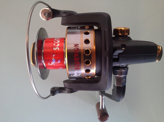 รอกตกปลา Scorpion BK5000