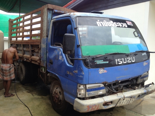 ขายถูกๆ เอกสารครบภาษีไม่ขาด 6ล้อ NPR รหัสคัชซี NPR66G  เครื่อง 4HF120 แรงหัวการ์ตูน กระบะดั้ม 3 เมตร นะครับเก็บงานไม่กี่บาทก็คุ้มแล้วครับคันนี้