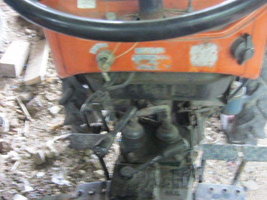 ขายคูโบต้า L2201 4X4    0840747874  ปานครับ