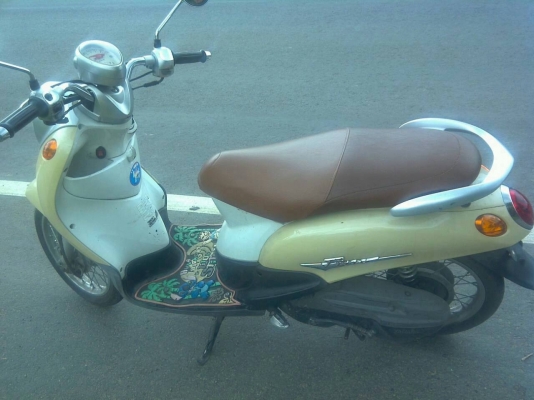 ขายฟิโน่ (โนบุ๊ค) ทั้งสองคัน มีป้ายทะเบียนพร้อม ราคาคันละ 9,000