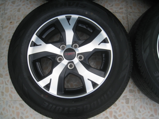 ขายล้อแม็ก Vigo TRD ป้ายแดง 16"x6.5" et40 5รู114.3 + ยาง ปี13 สนใจติดต่อเล็กคลองสามครับ (081-3747940)