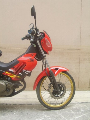ขาย Honda Sonic 125 จดทะเบียนปี 45 พรบ.หมด ธ.ค.56