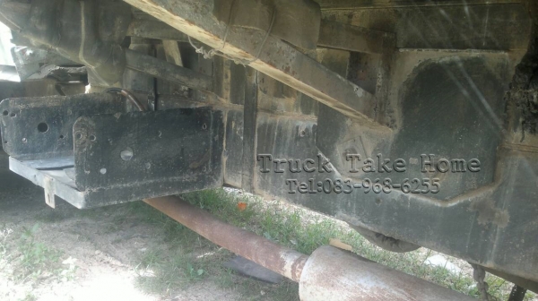 ISUZU  รถหัวยาว 6 ล้อดั้ม