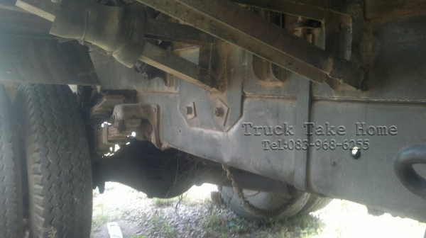 ISUZU  รถหัวยาว 6 ล้อดั้ม