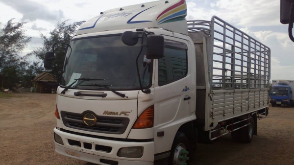 รถสวยสภาพเดิม ราคาถูก