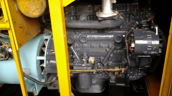 17. ขายเครื่องปั่นไฟ  45 kva    ราคา 239,000  บาท