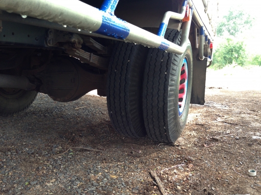 ขายหกล้อเดก้า195