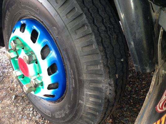 ขายหกล้อเดก้า195