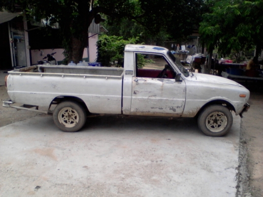 ขายมาสด้า 1000 5ขอ มีเล่ม ชุดโอนพร้อม 15000 ชลบุรีครับ