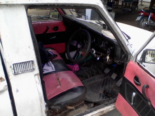 ขายมาสด้า 1000 5ขอ มีเล่ม ชุดโอนพร้อม 15000 ชลบุรีครับ