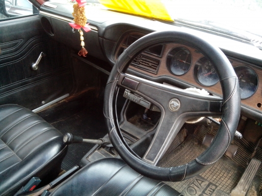 ขายรถเก๋ง 39000 บาท พร้อมใช้เอาไปไม่ต้องทำอะไร