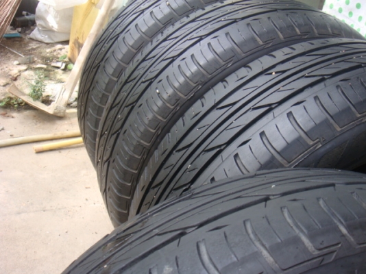 ขายยาง Bridgestone Ecopia 215 /60/ 16  ปี 12