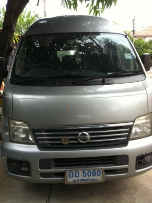 NISSAN URVAN 3.0 ZDI ปี2004