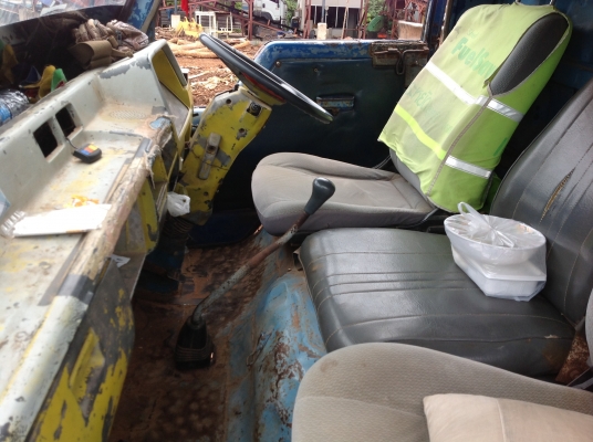 ขายMitsubishi canter 115แรง 120000 ขายMitsubishi canter 115แรง 120000