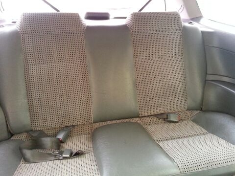 ขายชีวิค 3 ประตู สีขาว