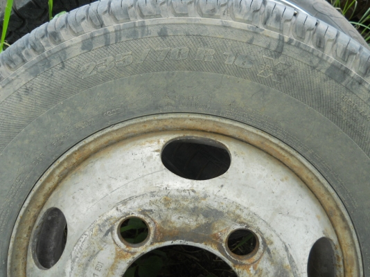 กระทะล้อเหล็กพร้อมยาง 6 รู ขอบ 16 กระทะล้อเหล็กพร้อมยาง 6 รู ขอบ 16