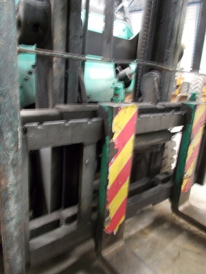 รถฟอร์คลิฟท์เครื่องยนต์LPG ขนาด 1.5ตัน Mitsubishi รุ่น:FG15T ซีเรียล:F25C-50160 ปี:2003 แผงงาเลื่อนได้