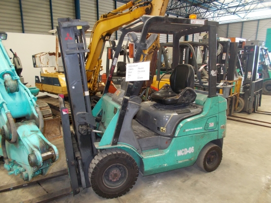 รถฟอร์คลิฟท์เครื่องยนต์LPG ขนาด 1.5ตัน Mitsubishi รุ่น:FG15T ซีเรียล:F25C-50160 ปี:2003 แผงงาเลื่อนได้