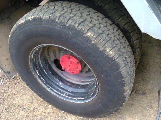 ขายรถบรรทุก6ล้อป้ายเล็กไม่ติดเวลา