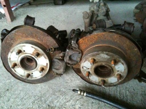 จำหน่าย ชุดดุมหน้า4พอด + หลัง2พอด  Skyline 32 คับ