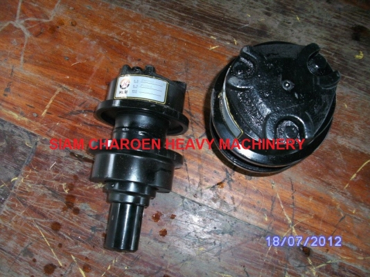 Spare part 20Y-30-00022 CARRIER ROLLER ASS'Y (Komatsu) เรากล้าถ้าให้คุณทดสอบก่อนซื้อ(พร้อมรับประกันให้อีก1ปี)ยี่ห้อนี้มีที่เราเจ้าเดียวในไทย